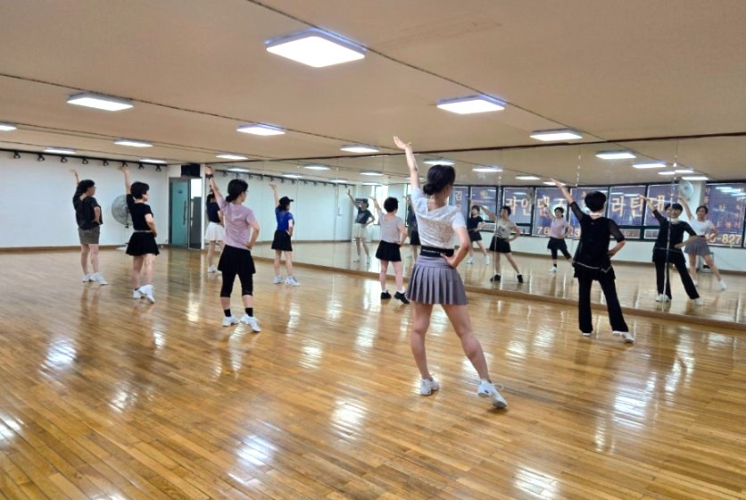 dance-5.jpg
